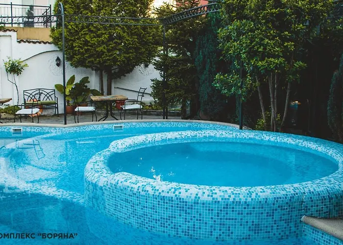Hotel Boryana 3*